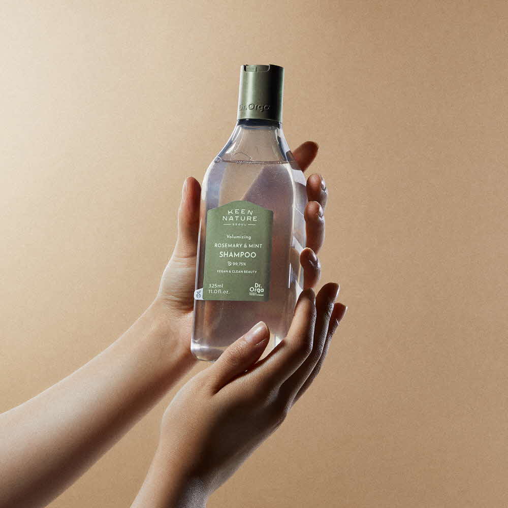 Champú natural vegano de romero y menta