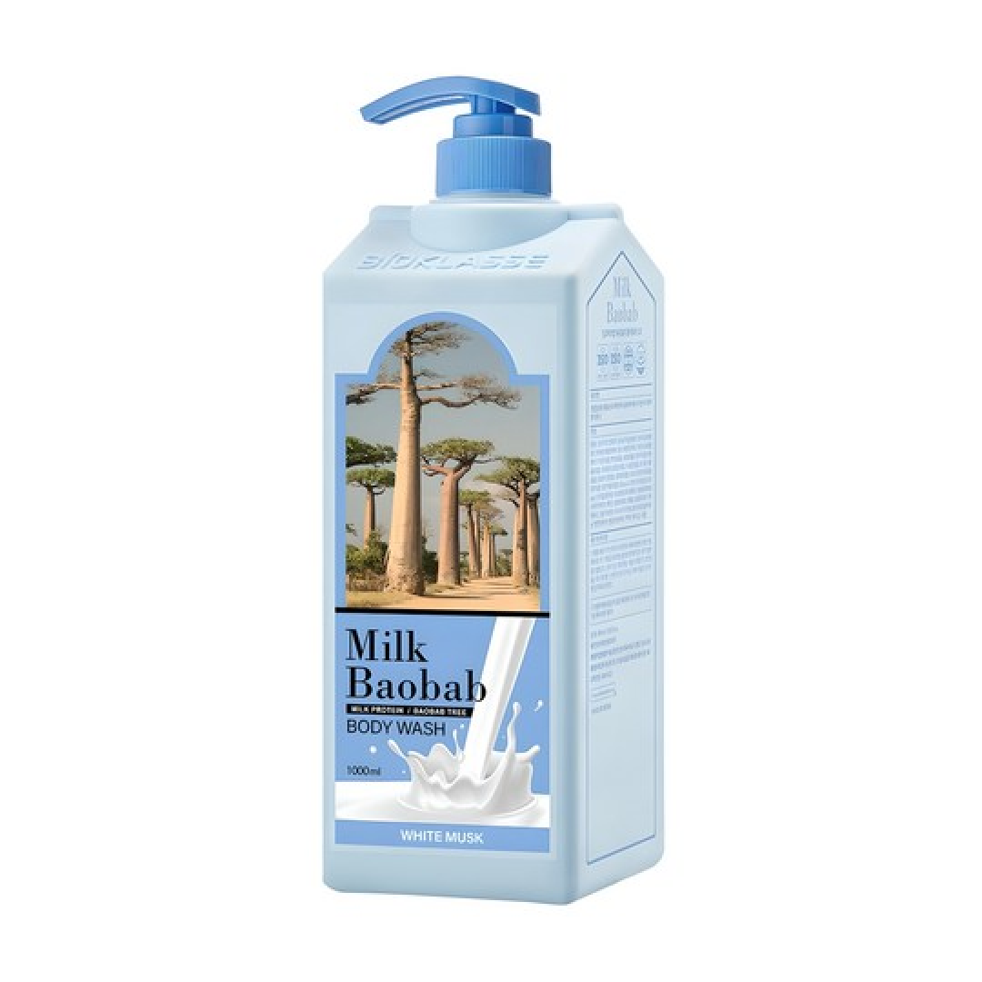 淡いブルーカラーの大容量ポンプボトルに入った「Milk Baobab」ボディウォッシュ。バオバブの並木道イメージがラベルに描かれ、ホワイトムスクの香りをイメージした清潔感のあるデザイン。