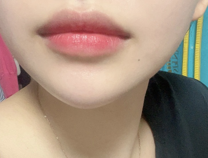 입술 발색