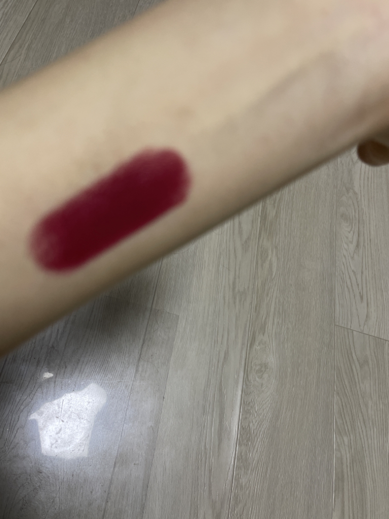 팔목 발색