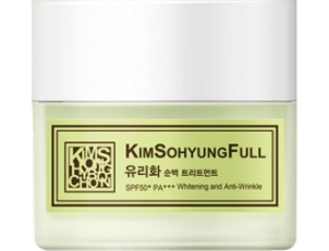玻璃化纯白护理 [SPF50+/PA+++]
