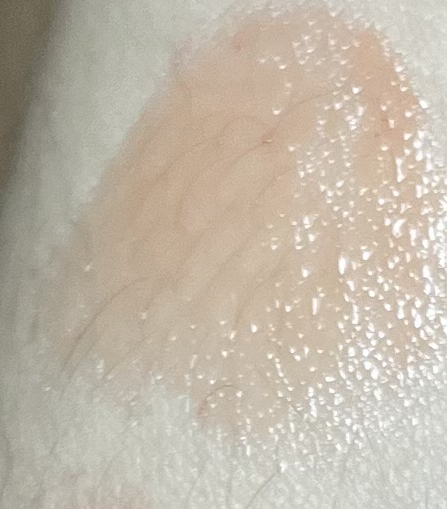 팔목 발색