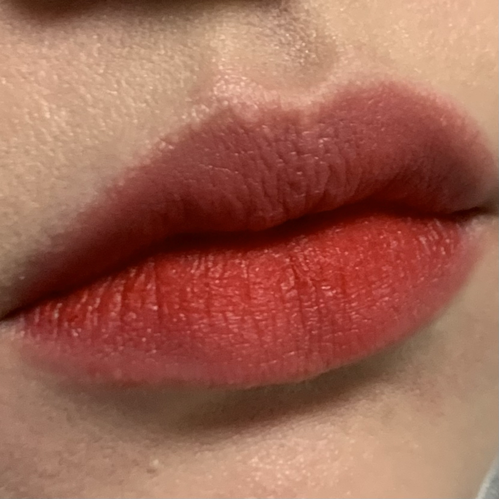 입술 발색