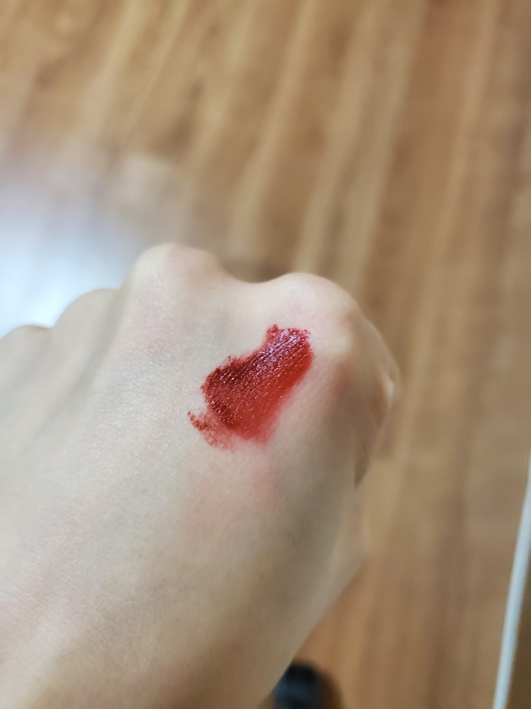 팔목 발색