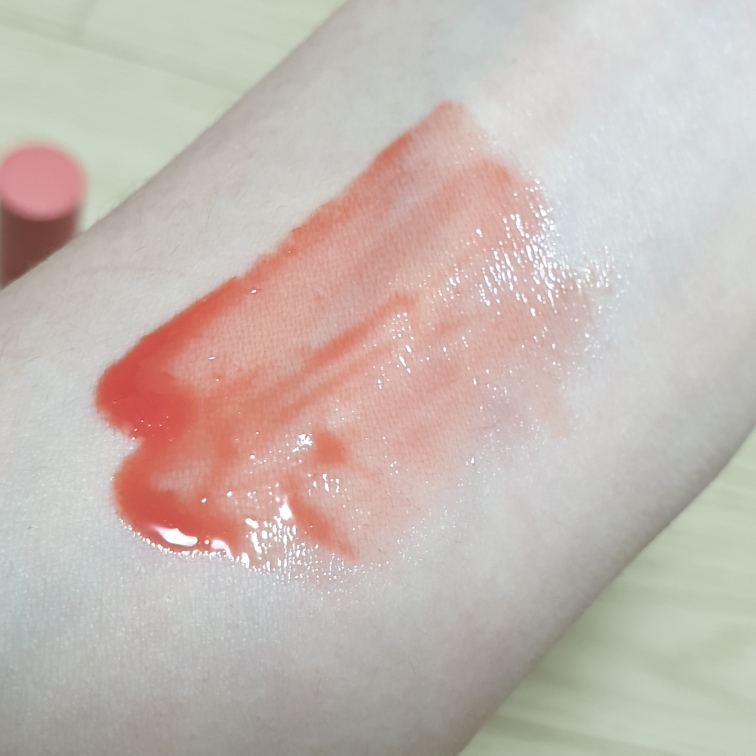 팔목 발색