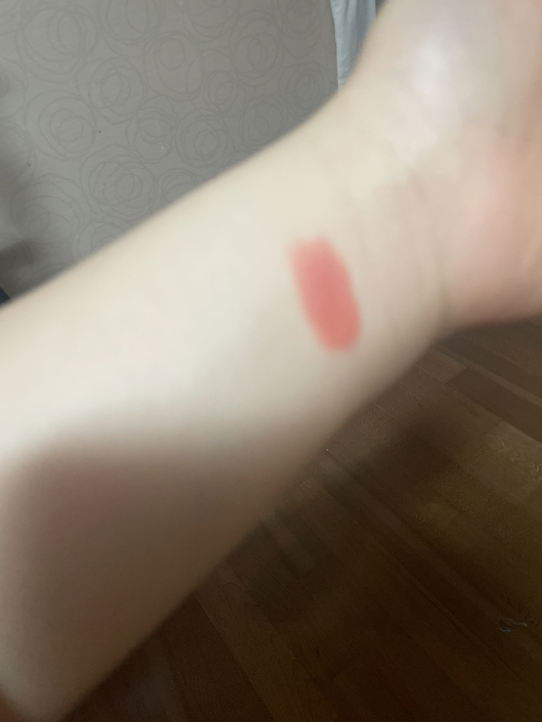 팔목 발색