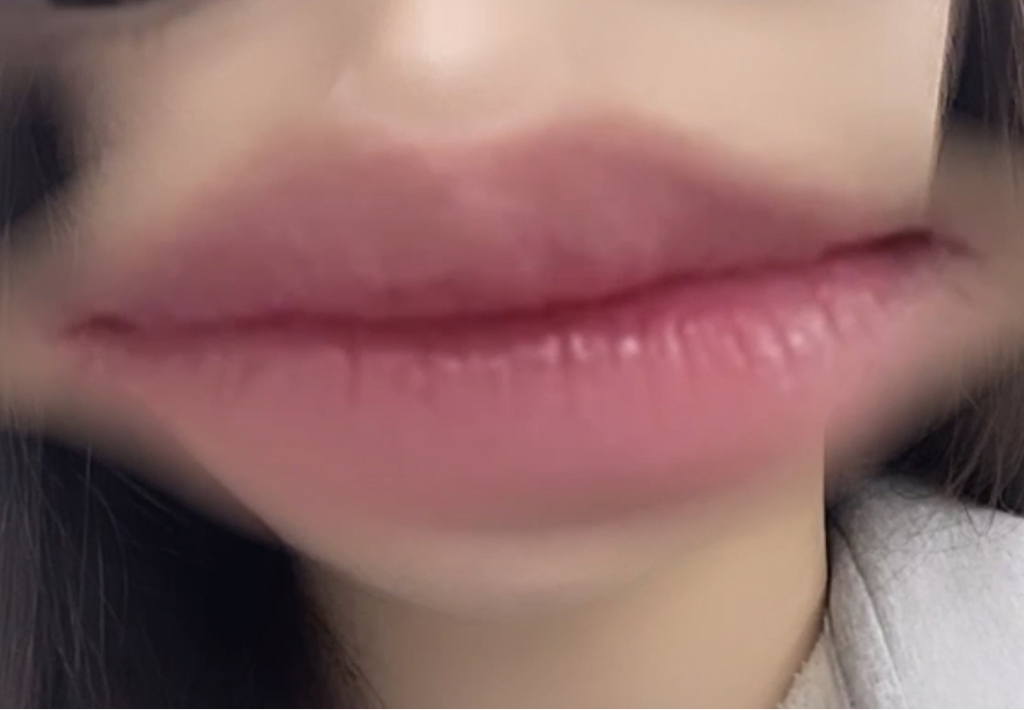 입술 발색