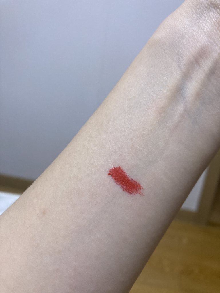 팔목 발색