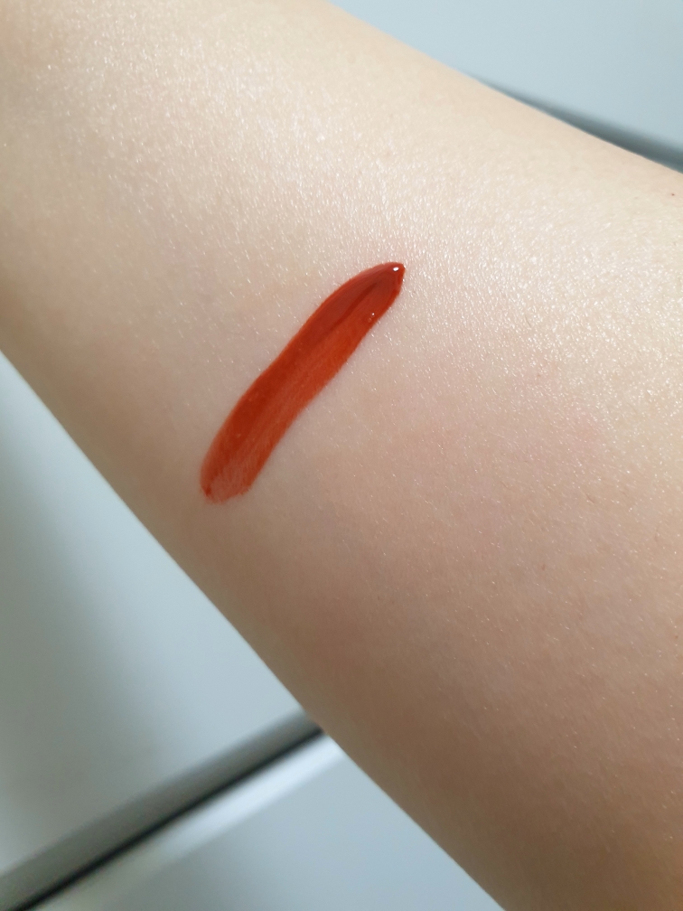 팔목 발색