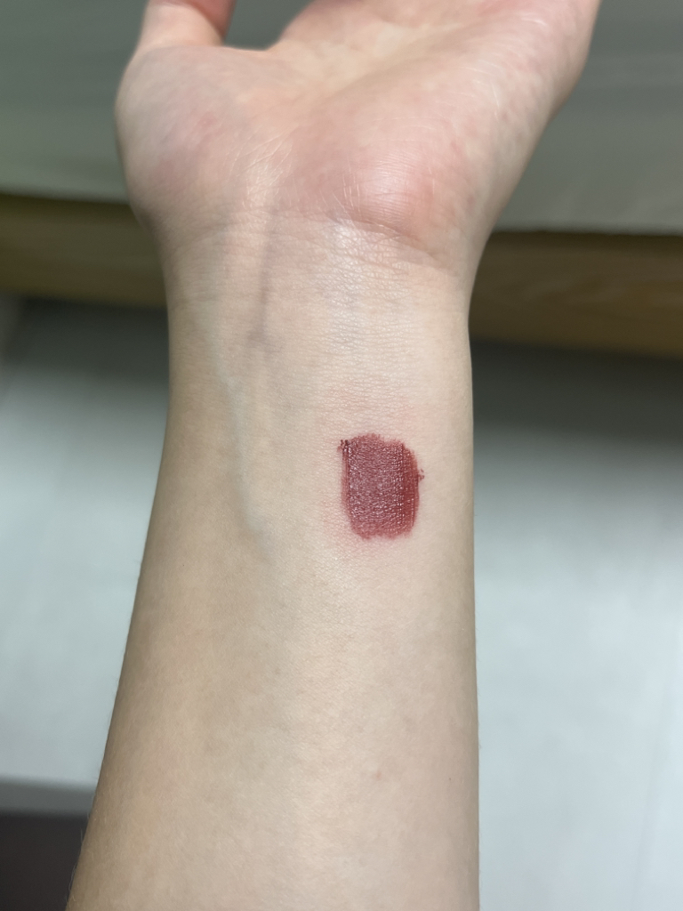 팔목 발색