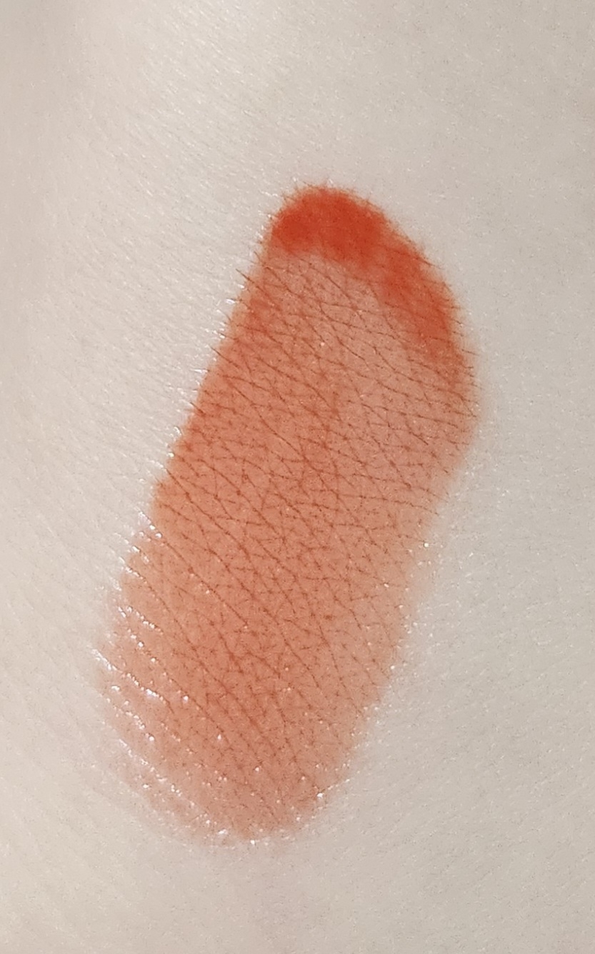 팔목 발색