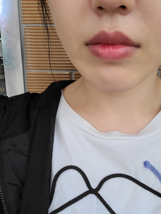 입술 발색