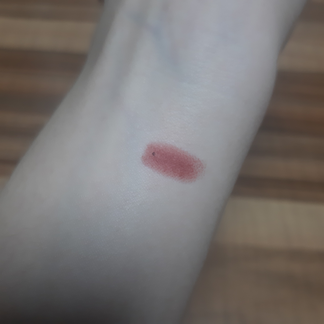 팔목 발색