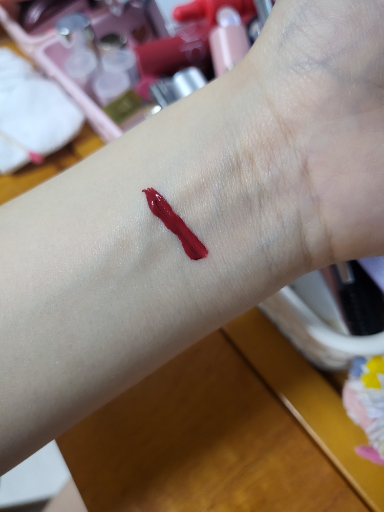 팔목 발색