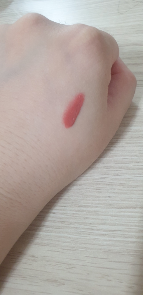 팔목 발색