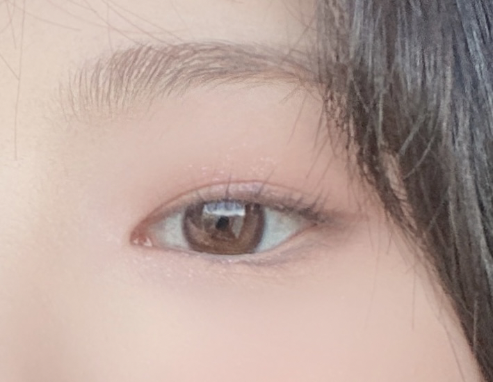 눈 발색