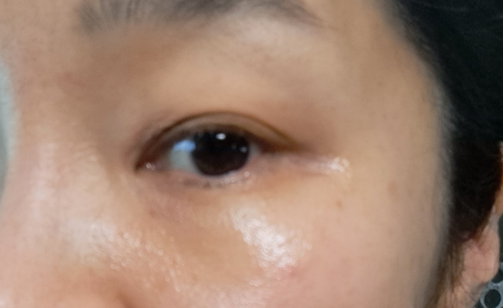 눈 발색
