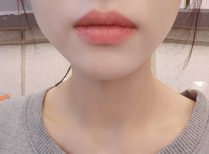 입술 발색