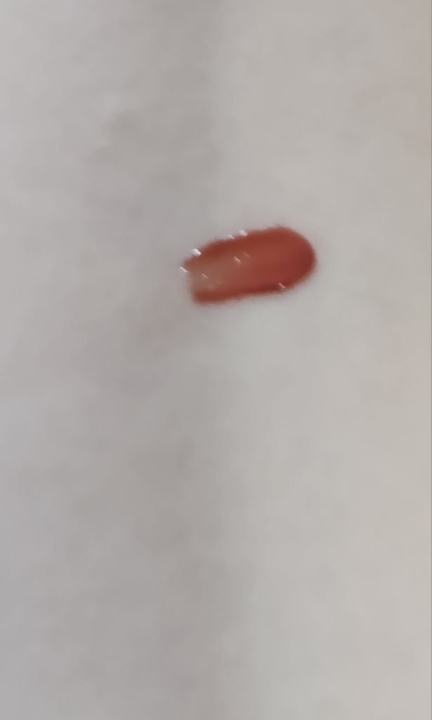 팔목 발색