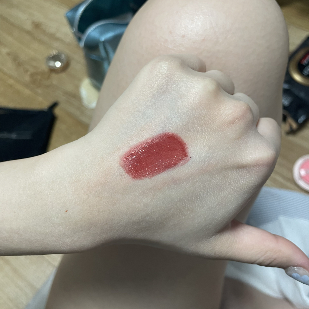팔목 발색