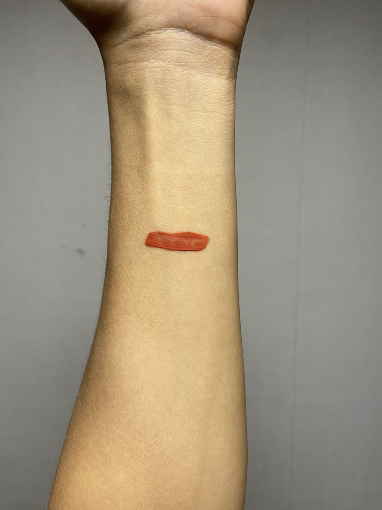 팔목 발색