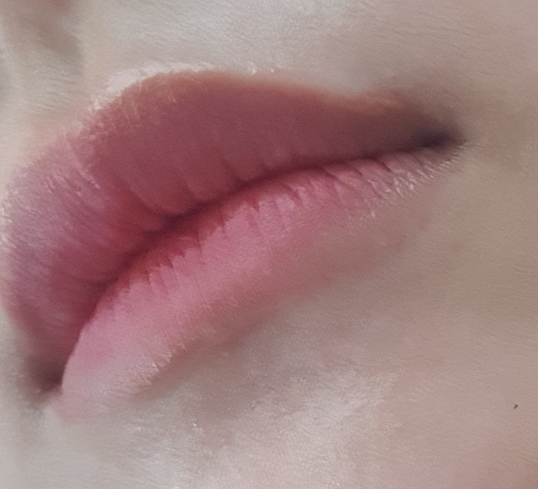 입술 발색