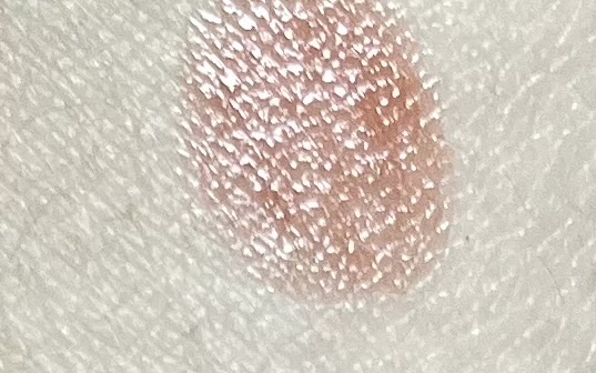 팔목 발색