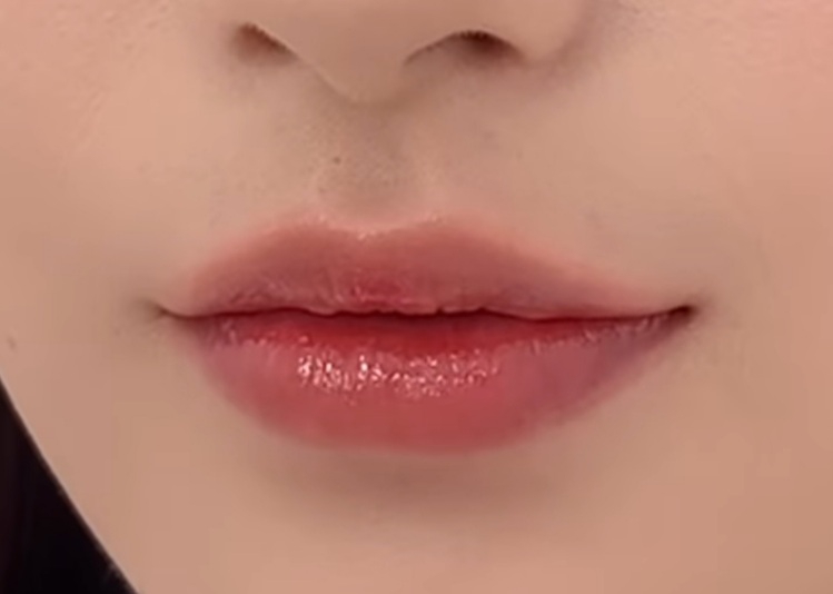 입술 발색