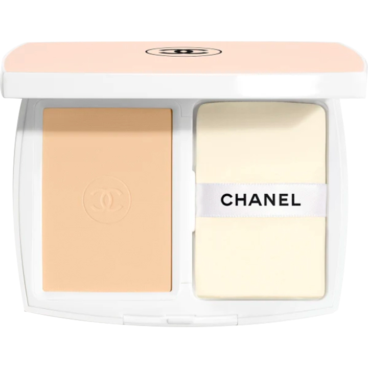 シャネル ル ブラン ブライトニング コンパクトファンデーション