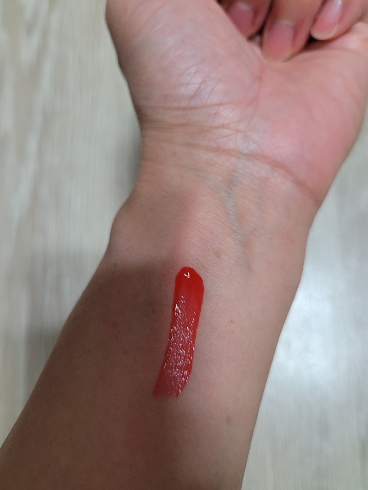 팔목 발색