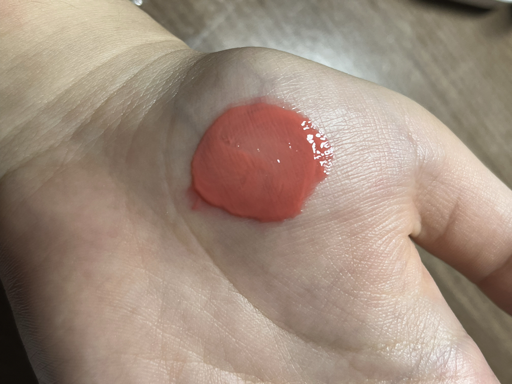 팔목 발색