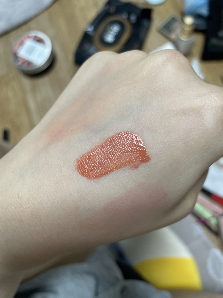 팔목 발색