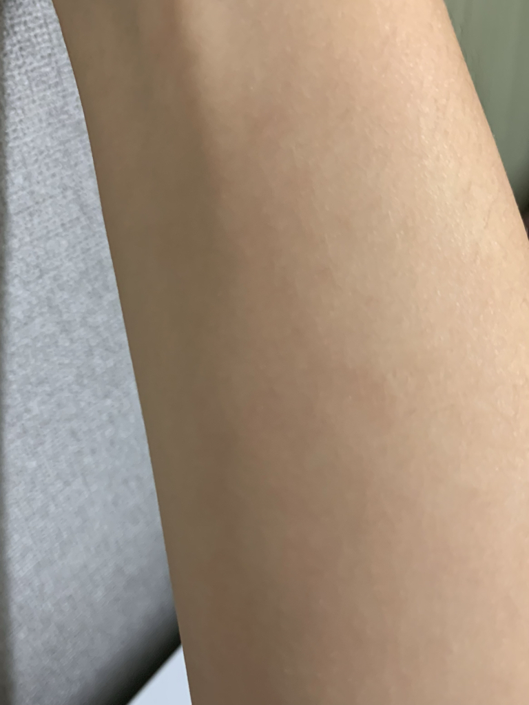 팔목 발색