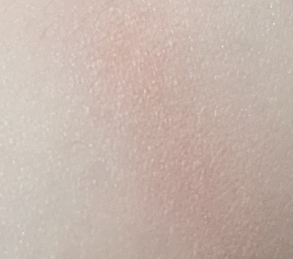팔목 발색