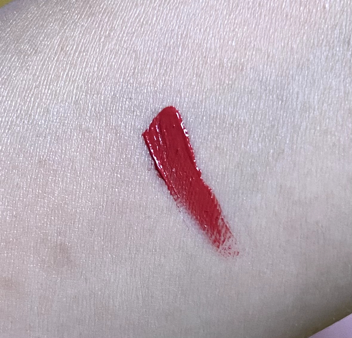 팔목 발색