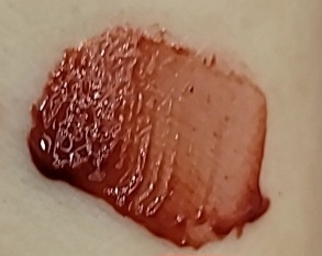 팔목 발색