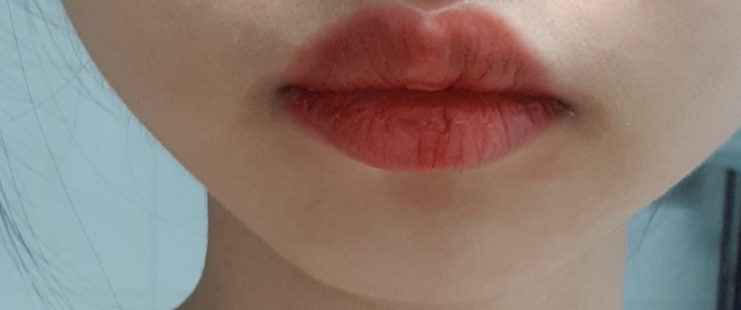 입술 발색