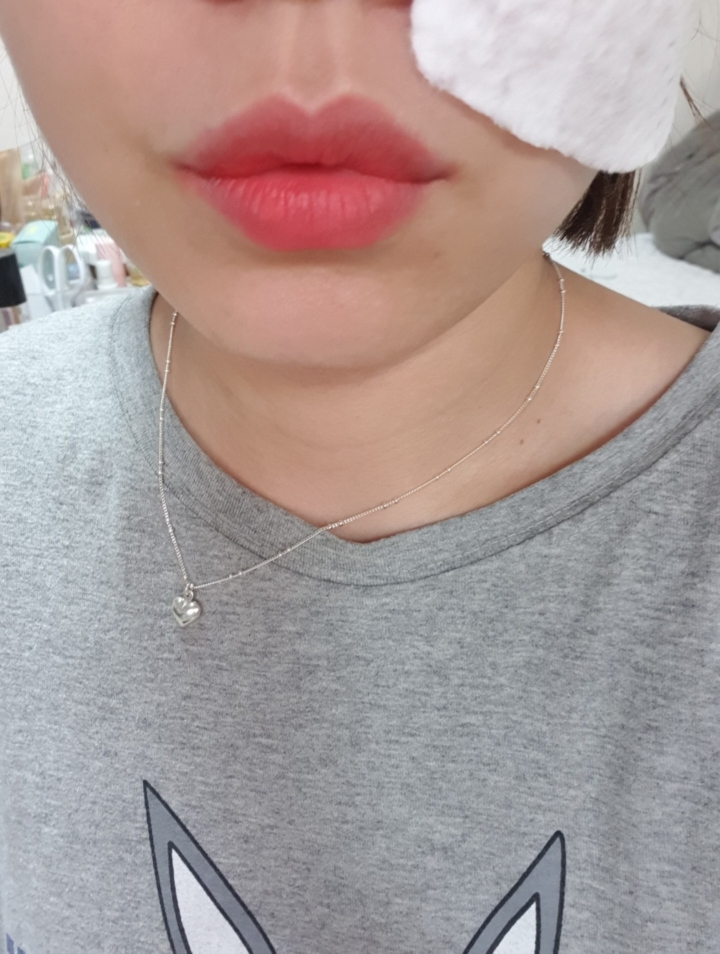 입술 발색