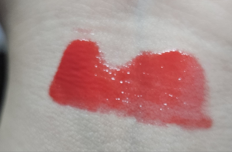 팔목 발색