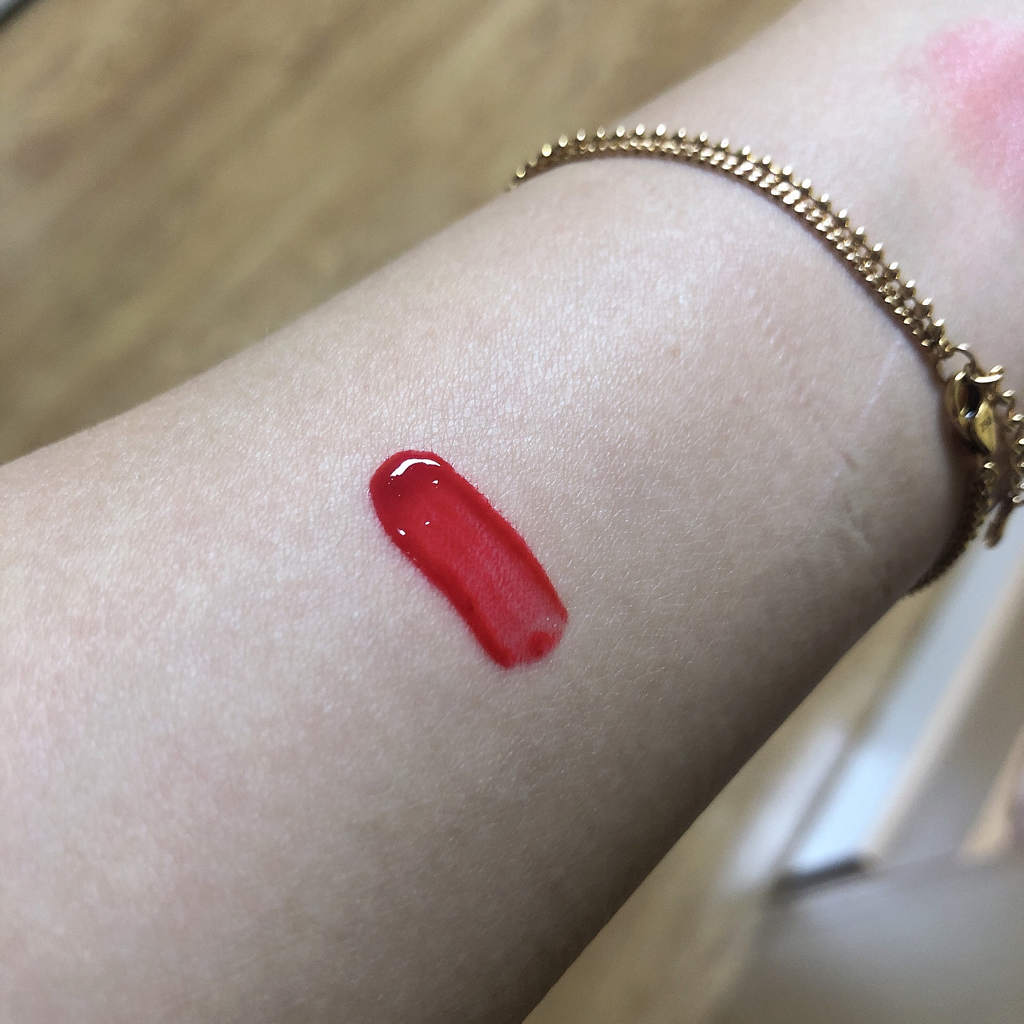 팔목 발색