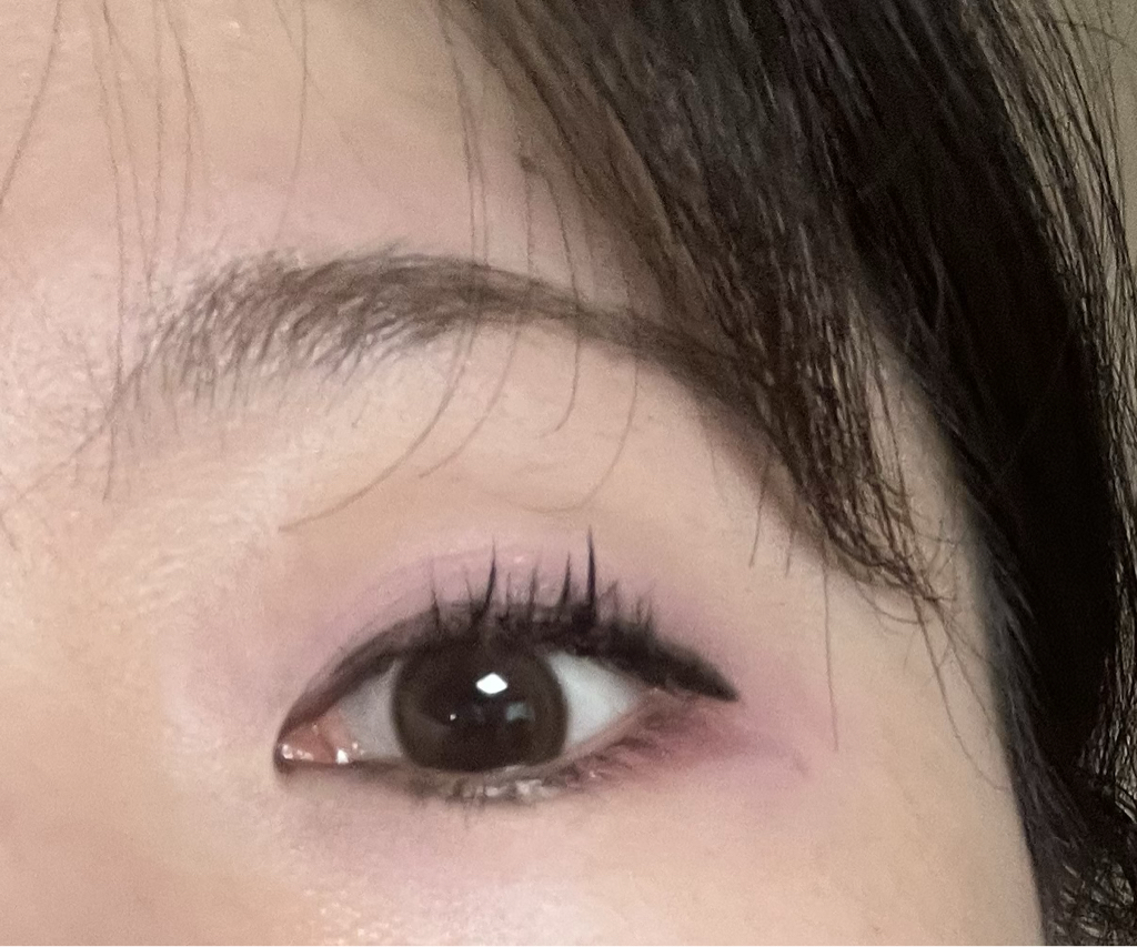 눈 발색