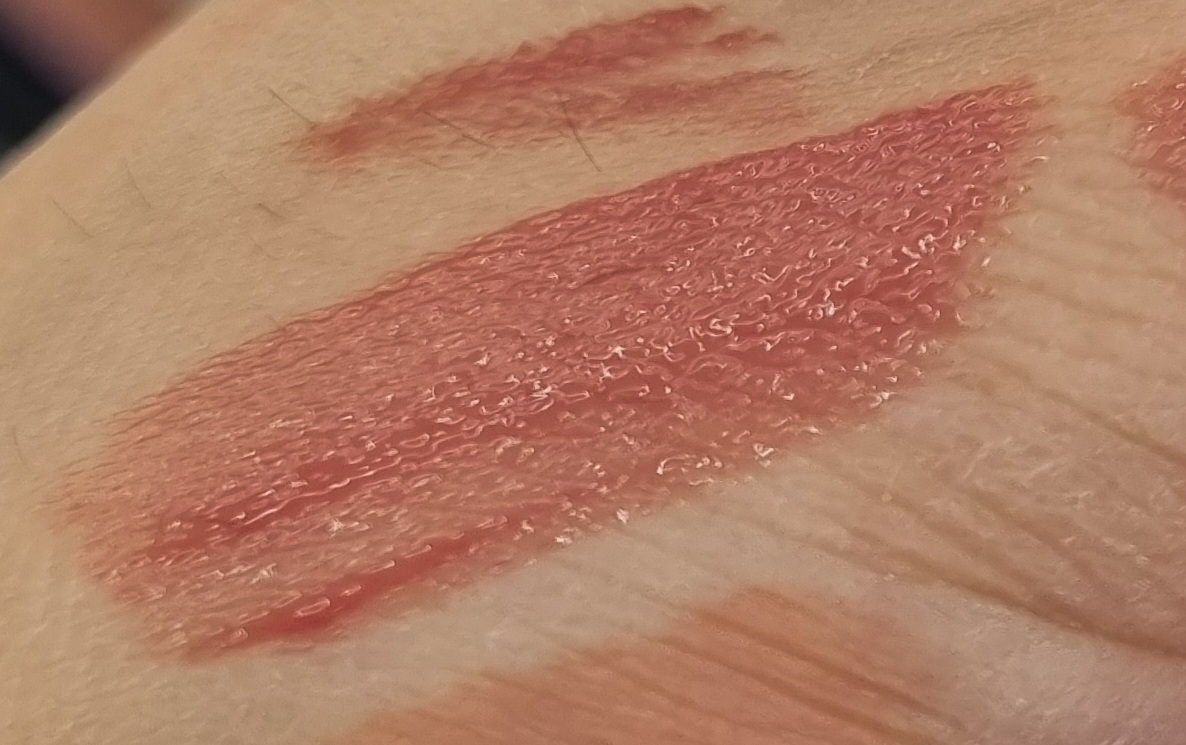팔목 발색