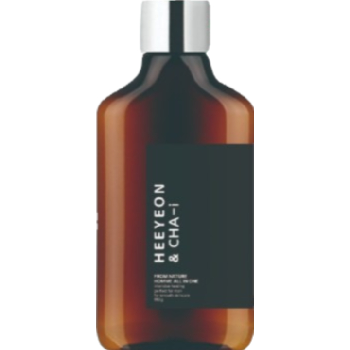 来自 Nature Homme 的全效护肤品