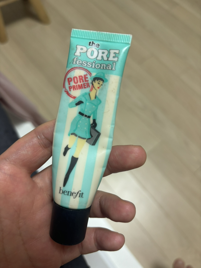 베네피트 (benefit) 더 포어페셔널 review image