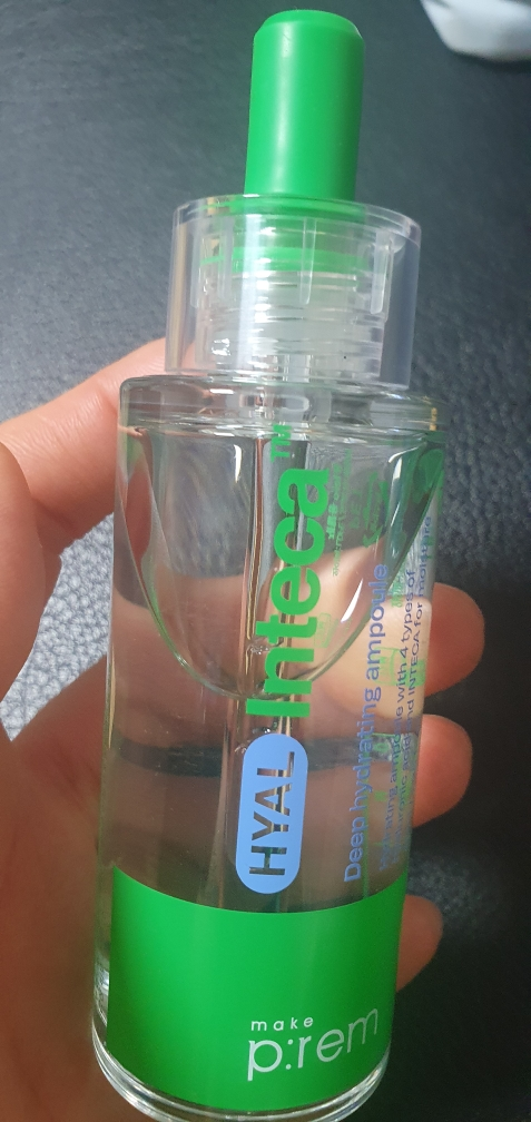 玻尿酸修复安瓶的真实用户使用照片