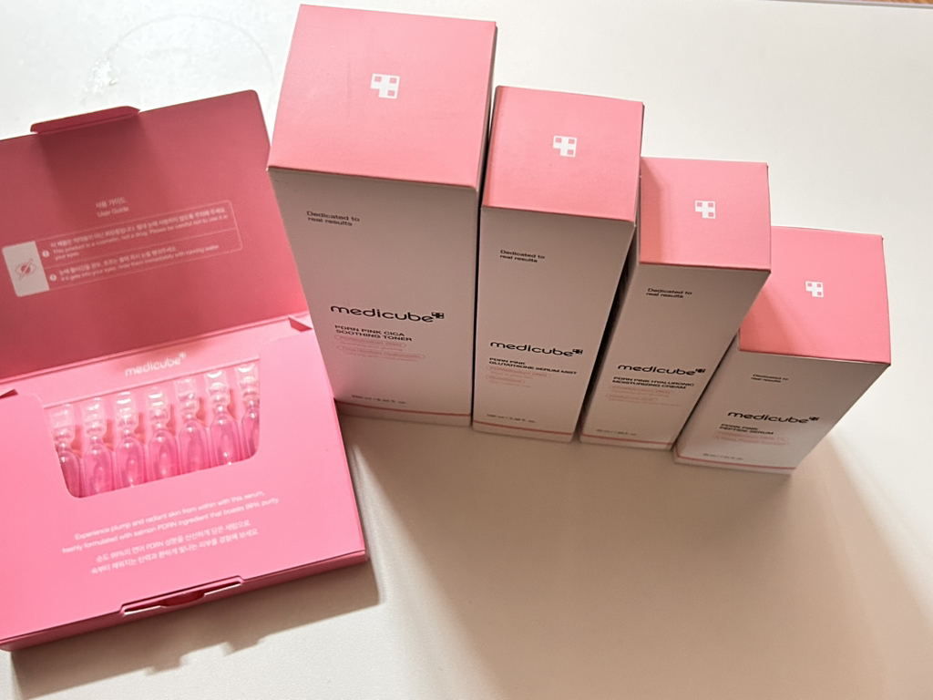 메디큐브 (medicube) PDRN 핑크 시카 수딩 토너 review image