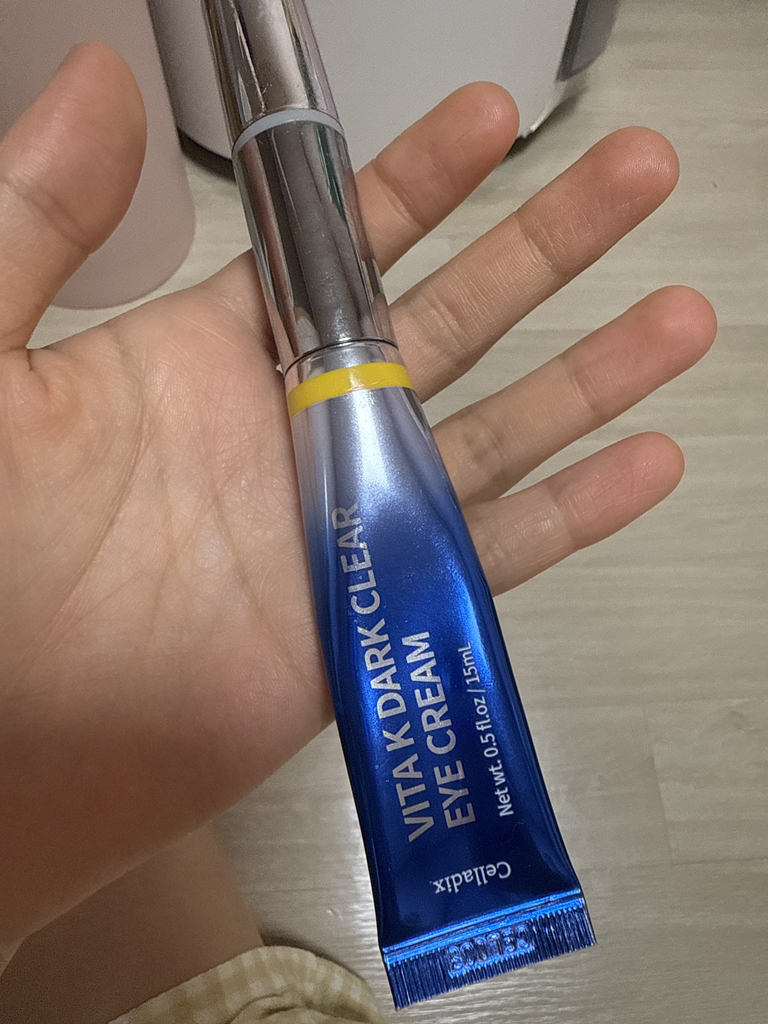 셀라딕스 (Celladix) 비타K 다크 클리어 아이크림 review image