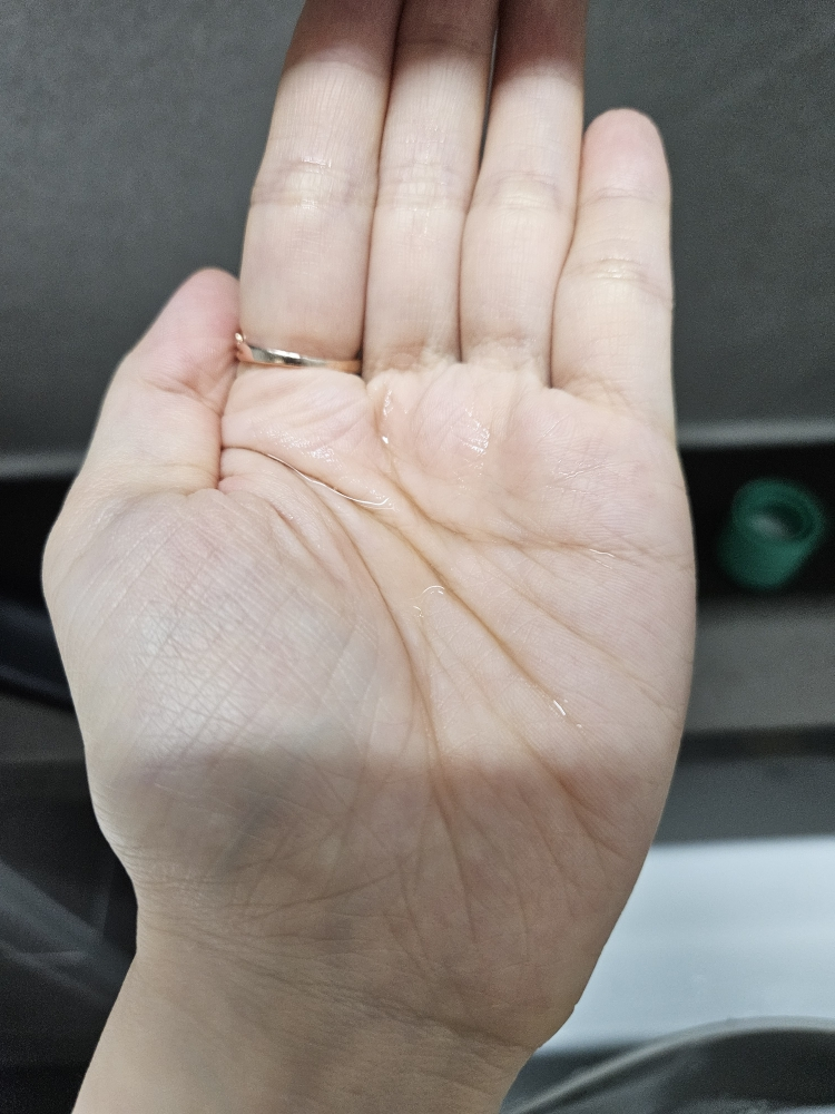 积雪草淄醇爽肤水的真实用户使用照片