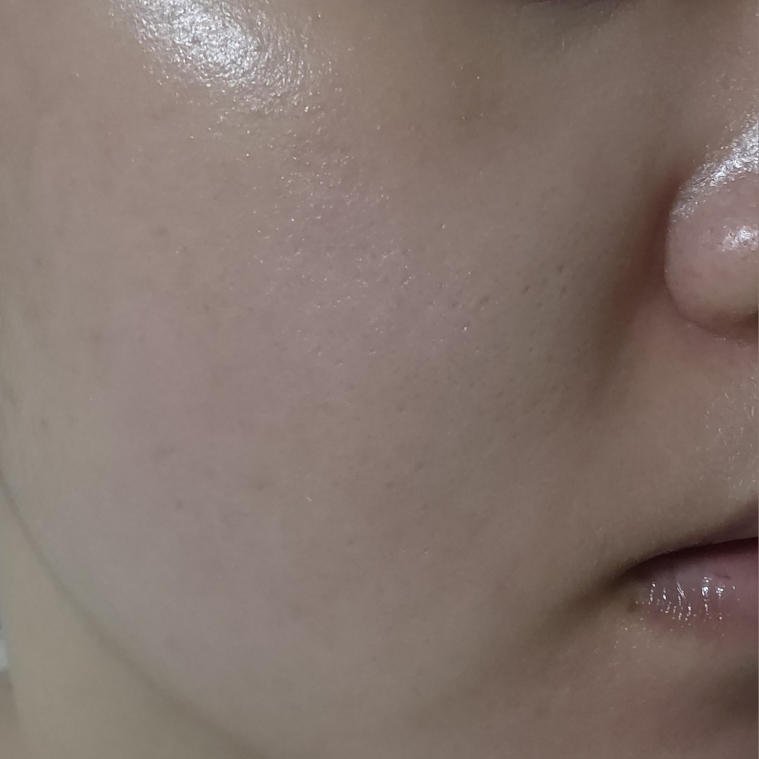 遮瑕修颜气垫 AD [SPF35/PA++] [A02]的真实用户使用照片