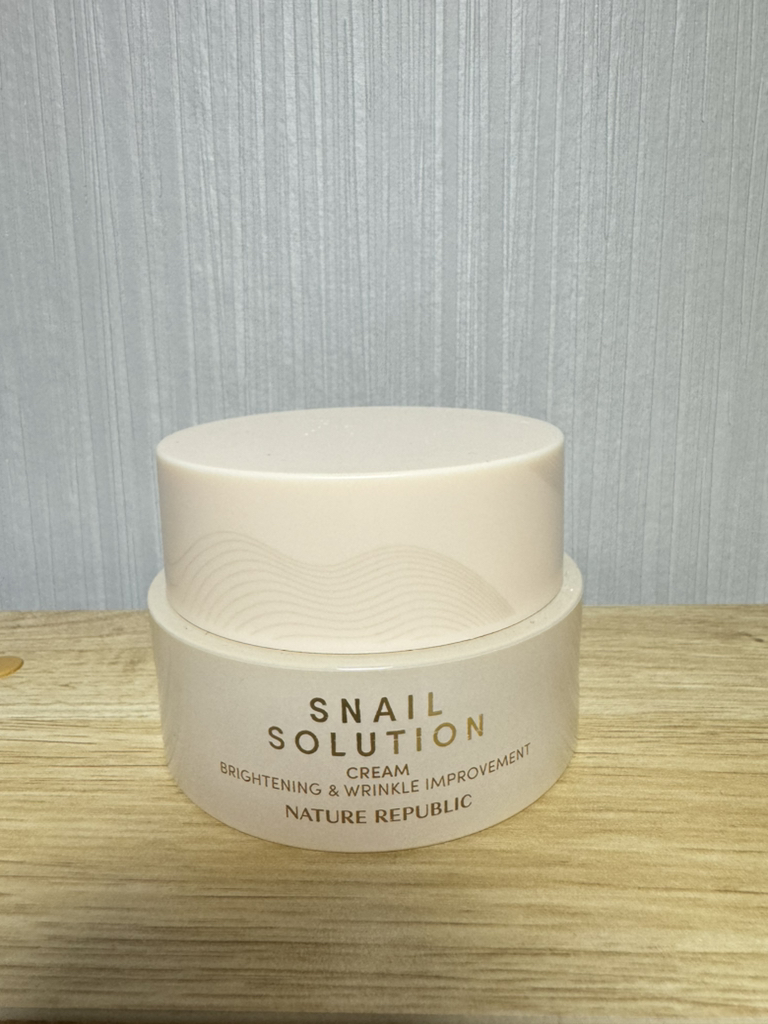 NATUREREPUBLIC SNAIL SOLUTION CREAM review image